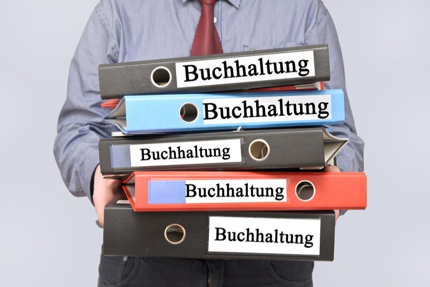 Finanzbuchhaltung mit Papierbelegen Finanzbuchhaltung mit Papierbelegen